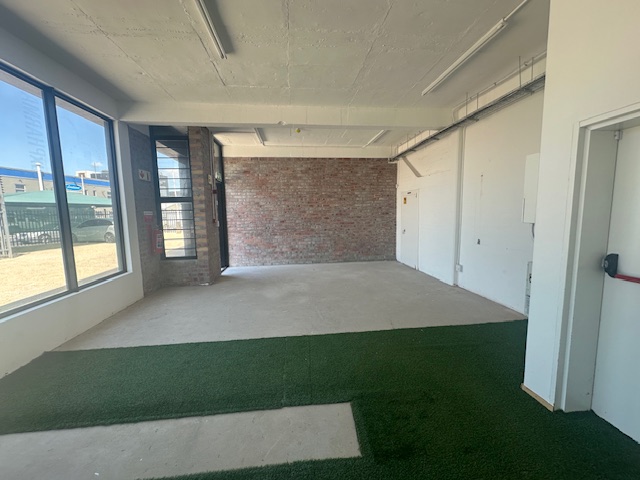 To Let commercial Property for Rent in Diep River Western Cape